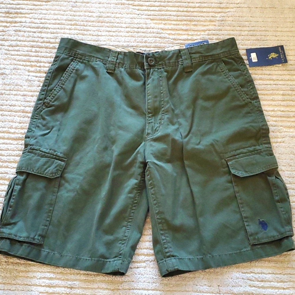 NWT U.S. Polo Assn. Green Cargo Shorts - Picture 2 of 11